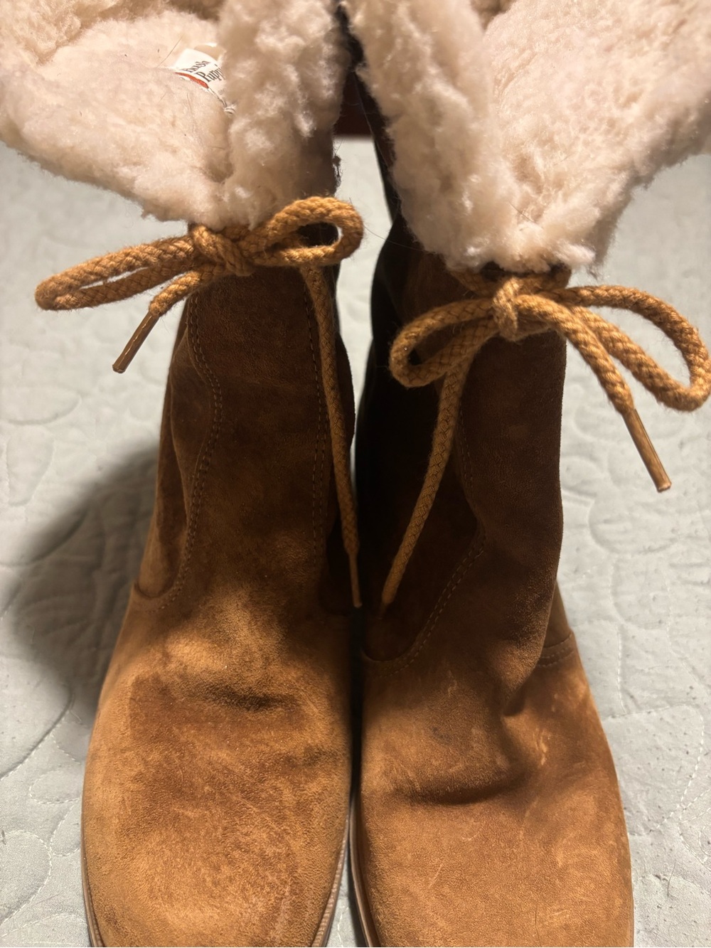 HUSH PUPPIES Women’s Tan Suede Shearling-Lined Boots Size 8 - Picture 3 of 9